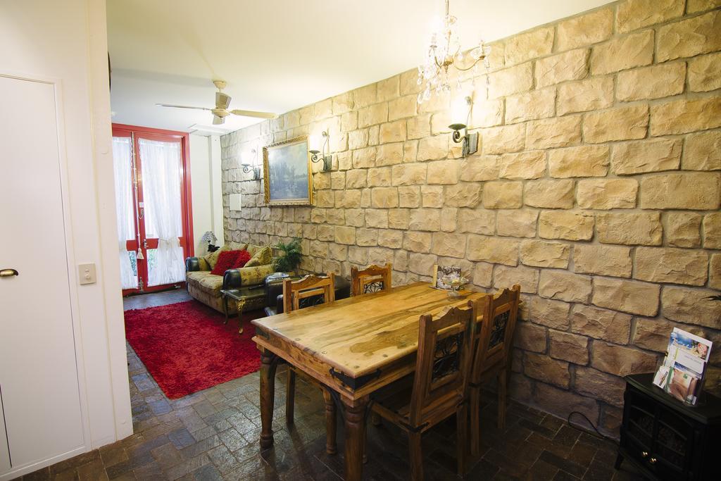 The Stable On Olive Apartment มิลดูรา ภายนอก รูปภาพ