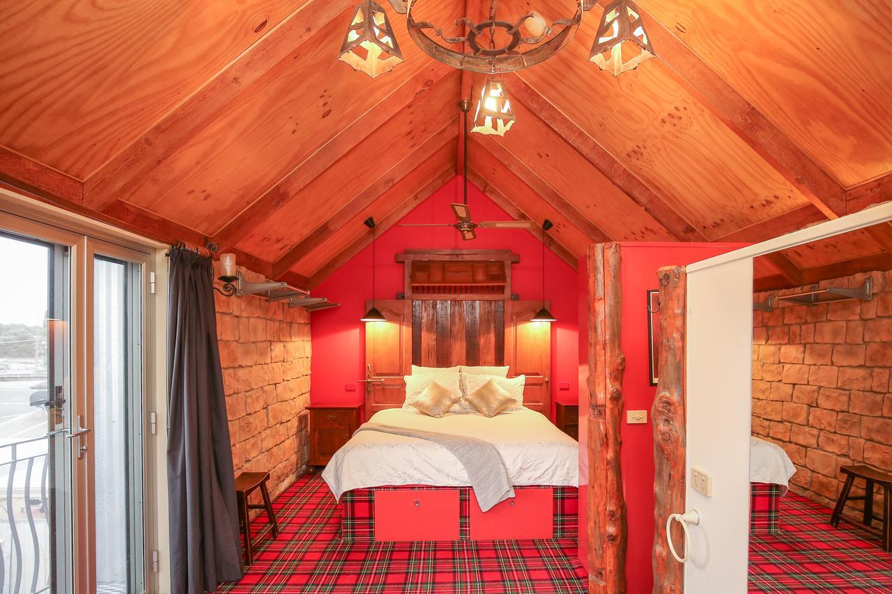 The Stable On Olive Apartment มิลดูรา ภายนอก รูปภาพ